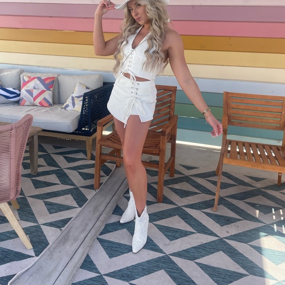 Blue by Betsey Johnson Boots - Picture 3 of 3